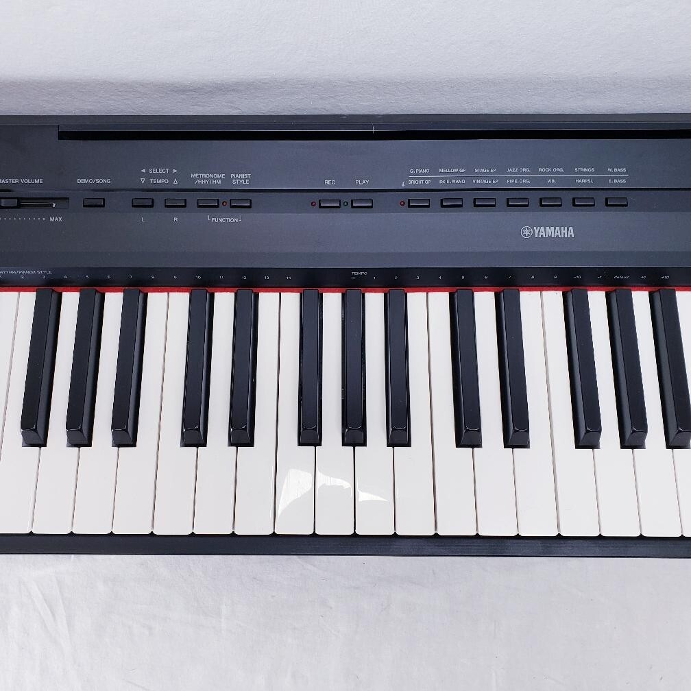 YAMAHA　ヤマハ　電子ピアノ　P-115B 軽量、コンパクトながら本格的なピアノの響きと弾き心地を実現
