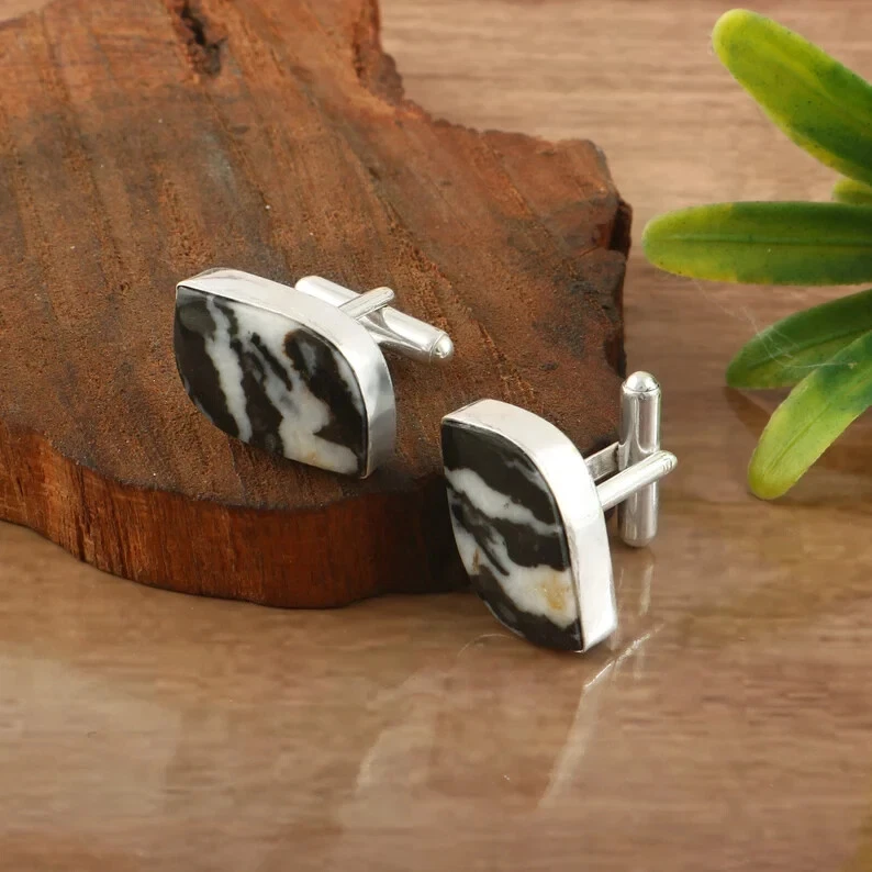 Gemelos de compromiso solitario de plata con piedras preciosas turquesa búfalo forma elegante Foto 2 de 4