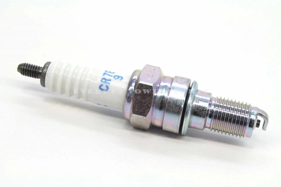 Nuevo paquete de 4 bujías NGK CR7EH-9 Honda CTX1300 ST1300 NHX110 Elite #X63 Foto 2 de 3