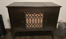 Edison Diamond Disc Phonograph BC-34 Baby Console – Rare Slice of Audio History