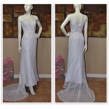Oleg Cassini - Designer All-over Lace  Beading Size 4 NEW  