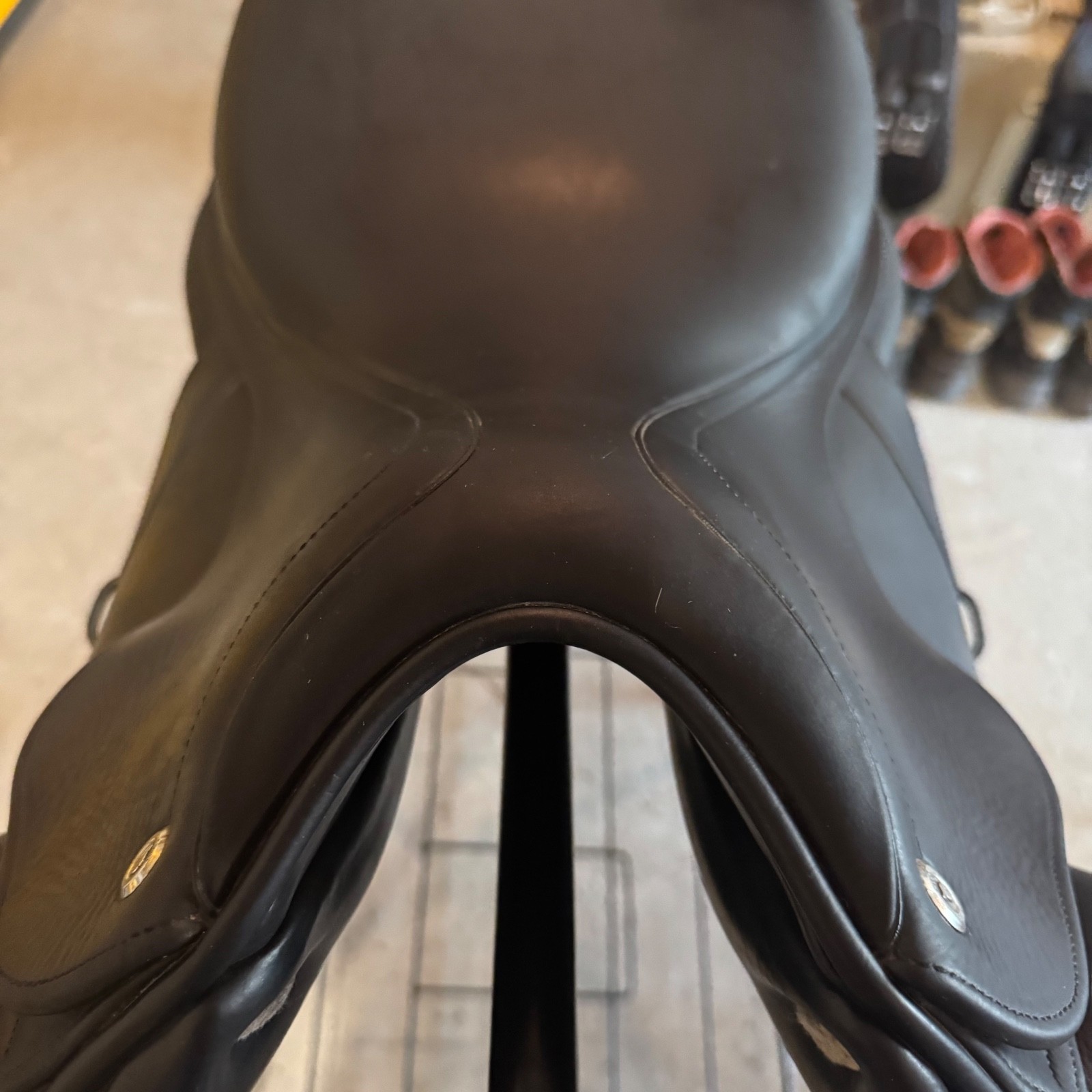 CWD Dressage Saddle, great condition, little use, cover and leathers, 17.5" 