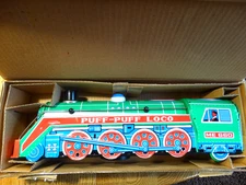 Vintage  Puff-Puff Loco  ME 660  Tin Toy Train Locomotive  Battery-Operated