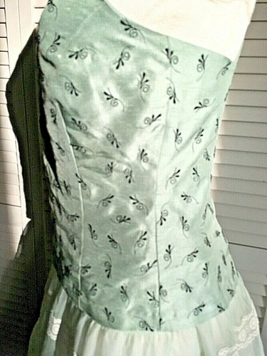 Women's PALE GREEN SILK Embroidered CUSTOM MADE Spaghetti Strap Bodice Top S XS - Picture 4 of 12