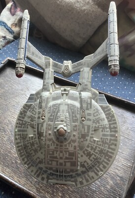 Seltene Gelegenheit dazu von Raumschiff Enterprise NX-01. Leuchtet mit Sound. Box