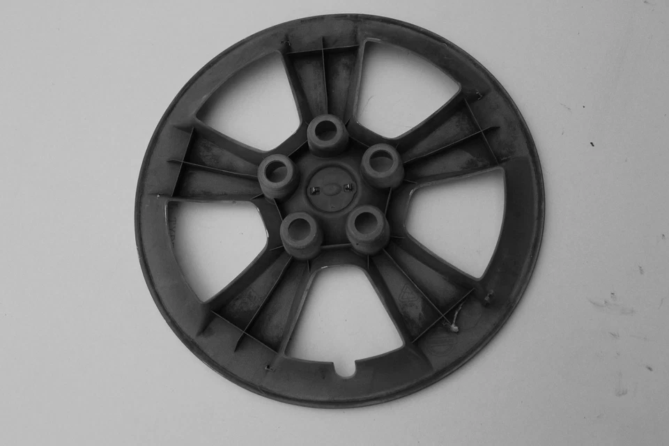 Tapacubos cubierta rueda Nissan Quest 2007-2009 16” 53075 P/N 40315 ZM70A Foto 2 de 2