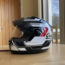 Arai QV Pro  Motorcycle Helmet Medium 