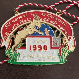 Karnevalsorden 1990 1. FC Närrische Geissböck Fanclub des FC ⚽️🤡