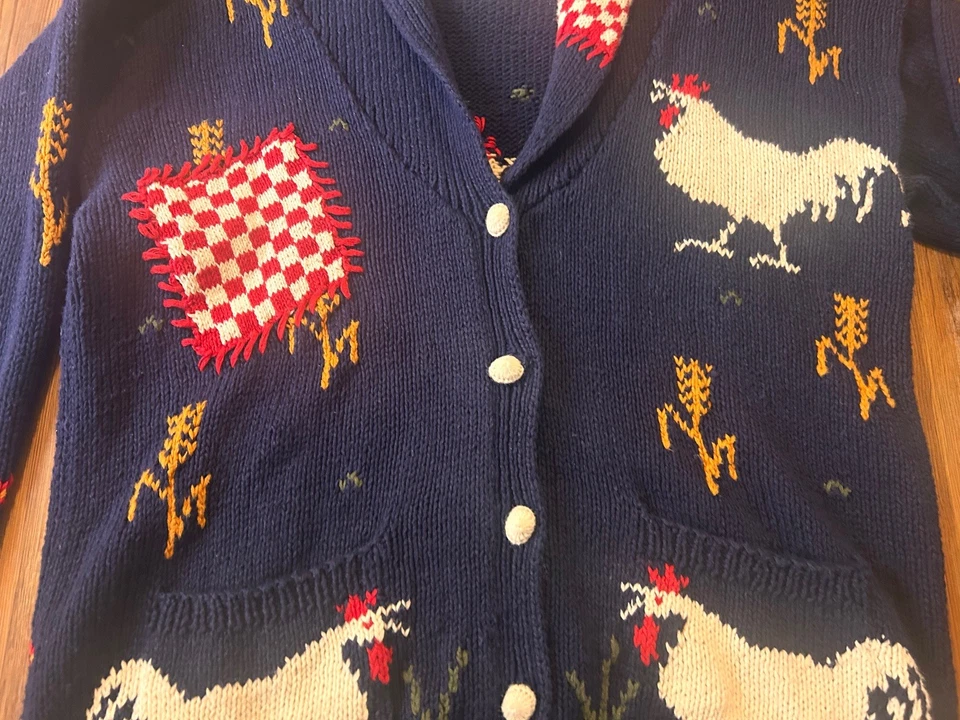 1990 The Eagle's Eye Farm Chicken Hen Hand Knitted Cottagecore Sweater Cardigan - Image 2 of 4