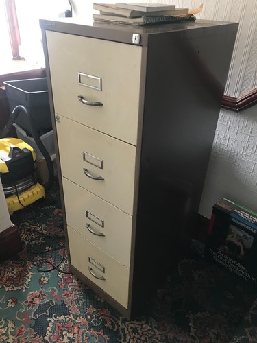 Bisley Lockable Four Drawer Steel Foolscap Filing Cabinet 390mm Rail to ...