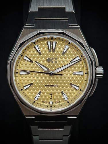 Christopher Ward The Twelve Midnight Sun 38mm