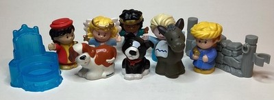 LOT OF 10 FISHER PRICE ASSORTED LITTLE PEOPLE FIGURES & OBJECTS- AGES 3+