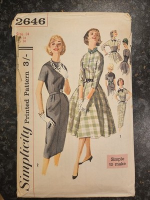 Ungeschnittenes Vintage 50er Jahre Schnittmuster - Kleid mit zwei Röcken - Größe 14, Brustweite 34