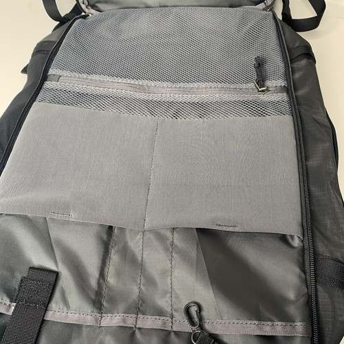 Patagonia Black Hole Mini MLC 26L Black Recycled TPU Bike Logo NWT - Picture 4 of 11