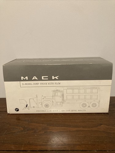 PA Penna Turnpike "R" Mack Muldenkipper mit Pflug Maßstab 1:34 First Gear #19-2588 - Bild 15 von 16