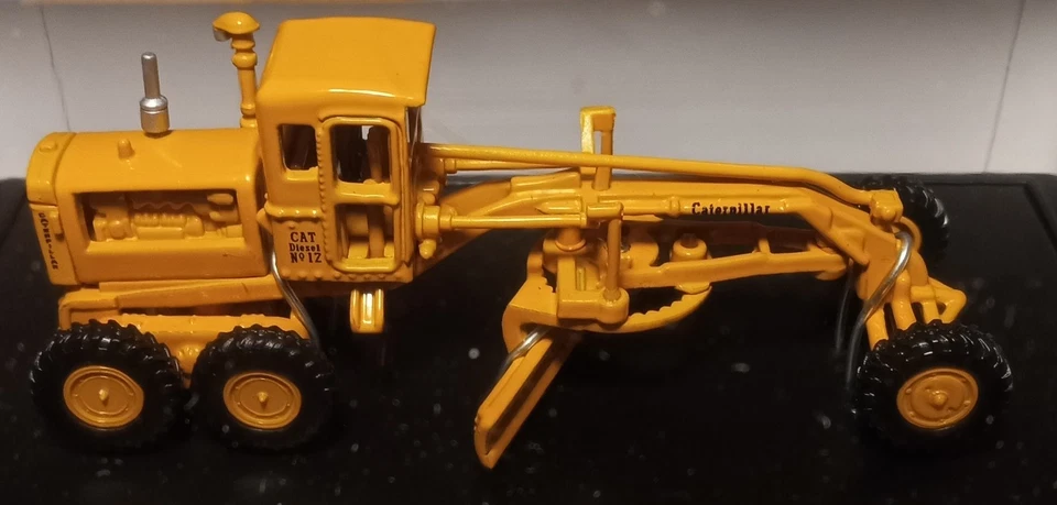 Norscot #55173 Caterpillar Cat Diesel Number 12 Motor Grader Factory Sealed HO - Image 2 of 4