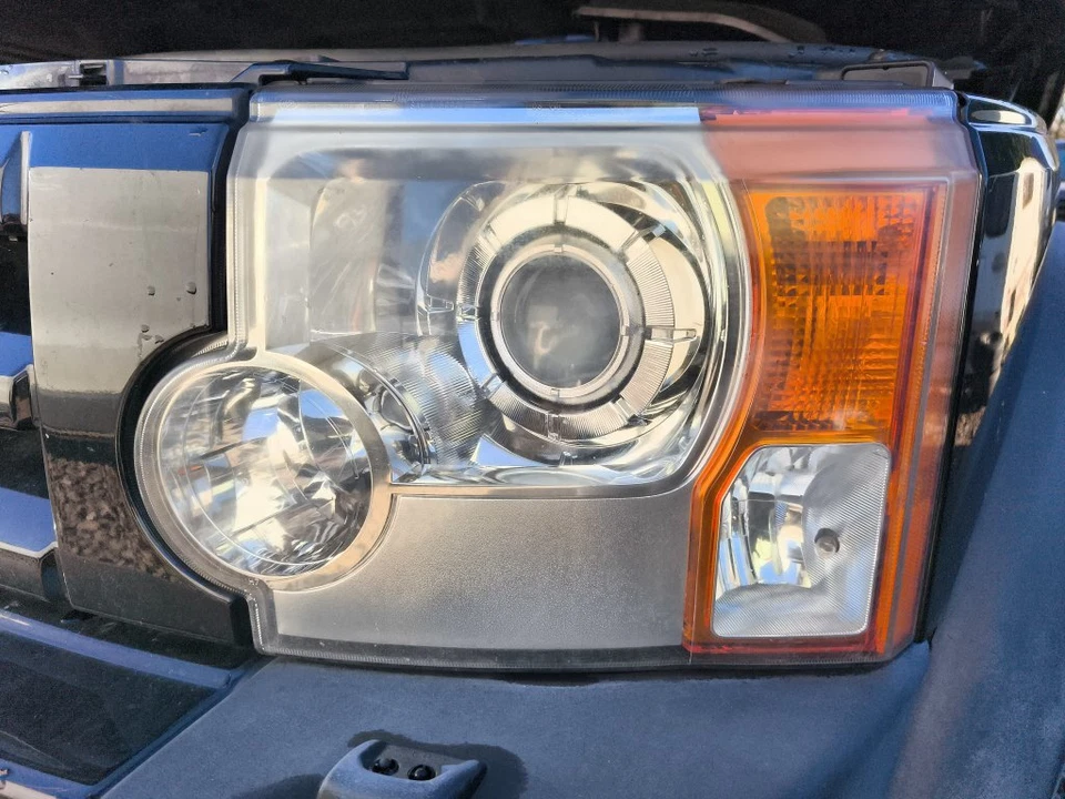 FAROL/FAROL LAND ROVER DISCOVERY 2004-2009 (LADO DO PASSAGEIRO) - Imagem 2 de 3