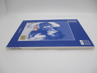 f(x) ALBUM CD 4 Walls w/ photocard Crystal Korean import