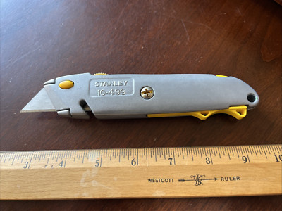 Stanley Tools 10-499 Utility Knife Retractable with spare blade storage