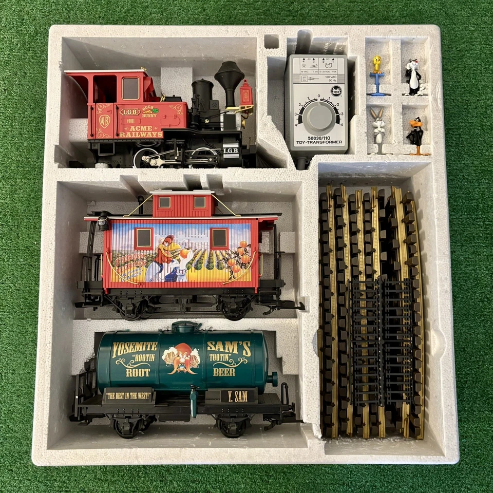 LGB 72997 Looney Tunes Warner Brothers Complete Starter Set EXCELLENT Condition! - Image 2 of 4