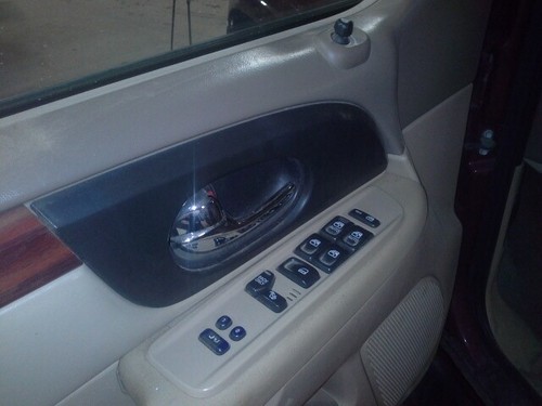 Used Left Sun Visor fits: 2004 Gmc Envoy xl w/illumination Left Grade A - Picture 17 of 24