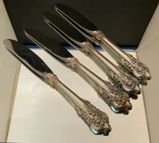 4  WALLACE ~ GRANDE BAROQUE  STERLING HANDLE BUTTER KNIVES