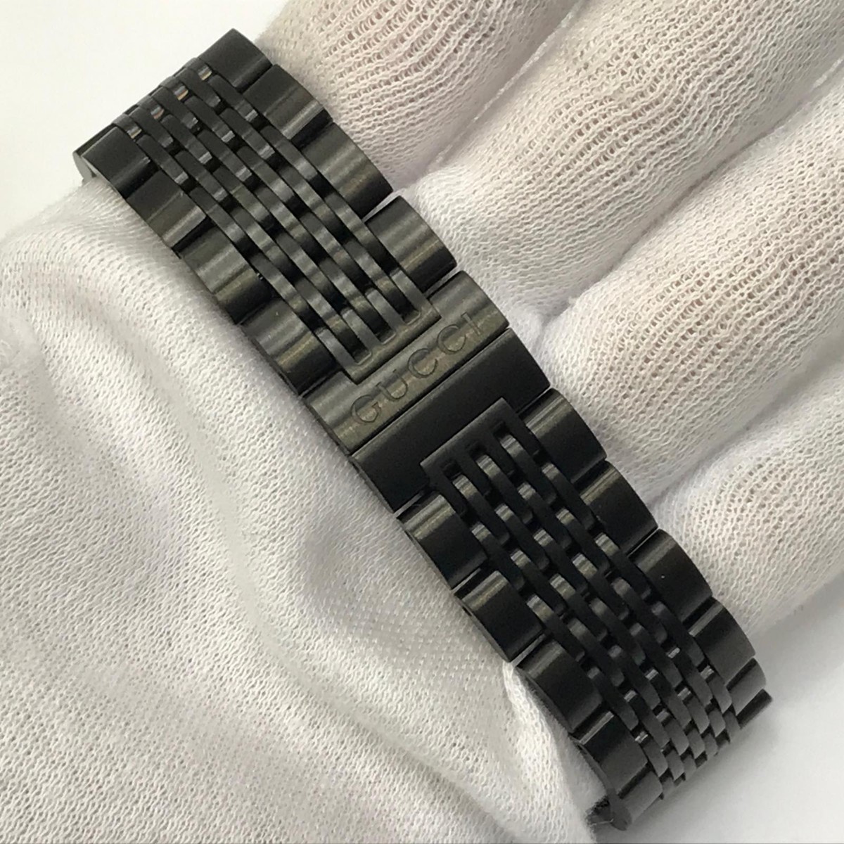 Used GUCCI Gucci Watch YA126260BK Black Kakogawa From Japan Used GUCCI Gucci Watch YA126260BK Black Kakogawa From Japan