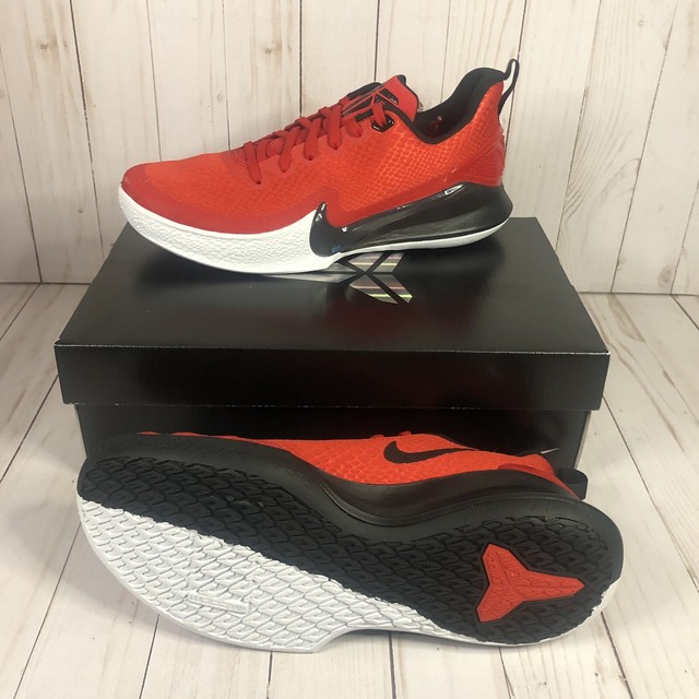 kobe mamba focus size 10