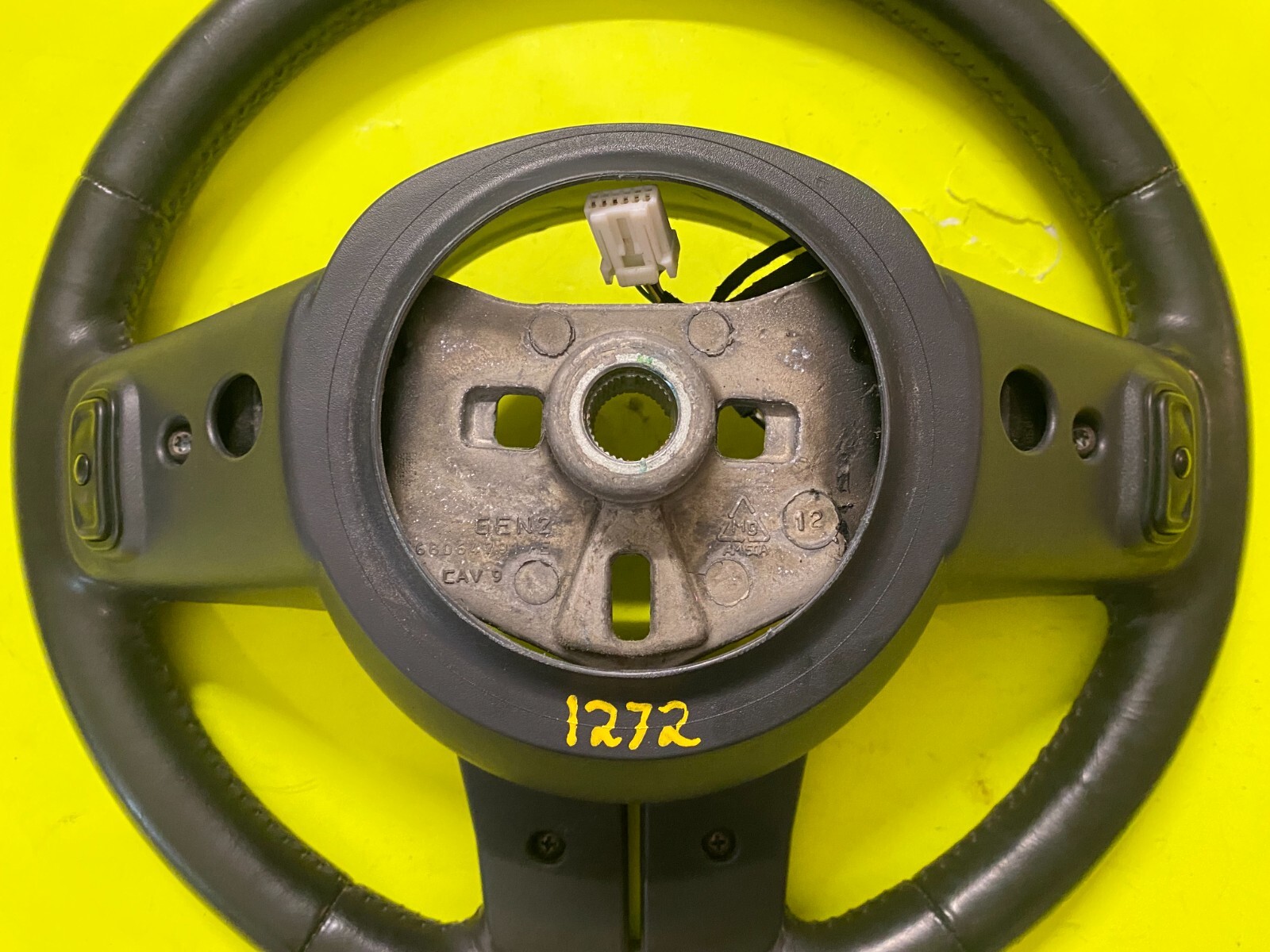 20112012 JEEP LIBERTY STEERING WHEEL AUDIO CONTROL SWITCH OEM