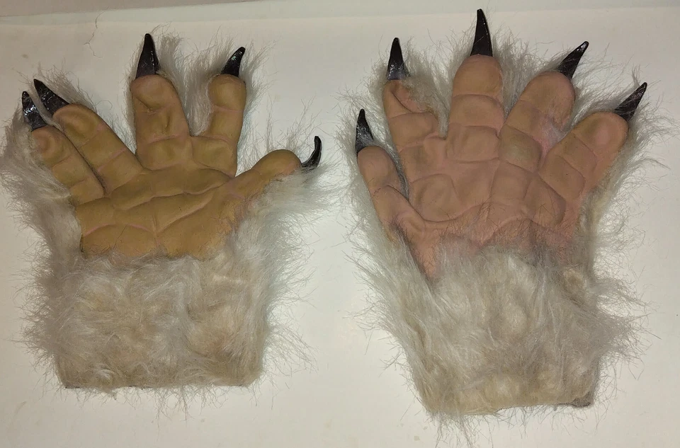 Star Wars Wampa Costume Adult | Empire Strikes Back | Rubie’s Official - Image 4 of 4