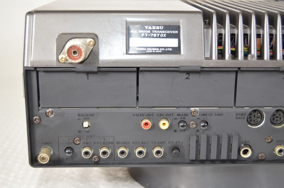 Yaesu FT-767GX HF VHF All Mode Transceiver 144/430MHz Ham Yaesu FT-767GX HF VHF All Mode Transceiver 144/430MHz Ham