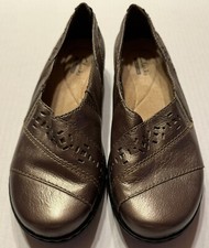 Clarks Pewter Leather Slip On Flats Loafers US 6 M