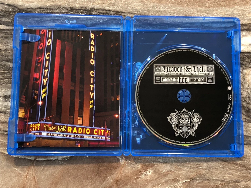Heaven And Hell Live From Radio City Music Hall 2011 Blu-Ray Dio Iommi Like New - Image 4 of 4