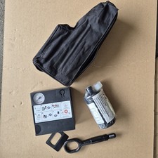 Original VW TMS Kompressor Dichtmilch Reifen Pannenset Audi Werkzeug MHD 2029 OE