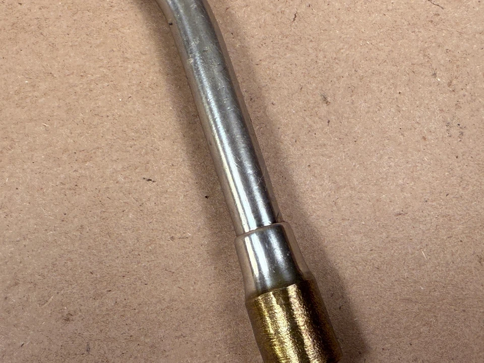 ¿Modificado? Punta de antorcha de acetileno de vástago Prest-O-Lite POL 6105 - Punta ovalada de latón Foto 3 de 4