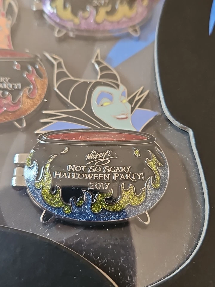2017 Disney Parks Mickey's Not So Scary Halloween Party Boxed 5 Pin Set LE 1000 - Изображение 4 из 4