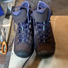 Keen Women  s Targhee Mid Waterproof French Roast Purple
