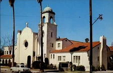 Central Christian Church ~ Van Nuys California ~ 1950s car ~ vintage postcard