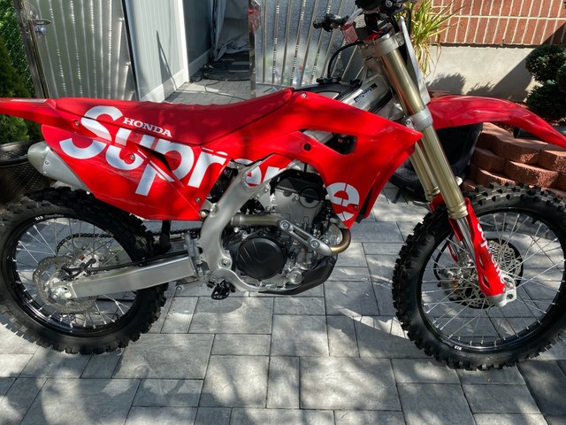 2020 Supreme Honda CRF250R Dirt Bike New | eBay