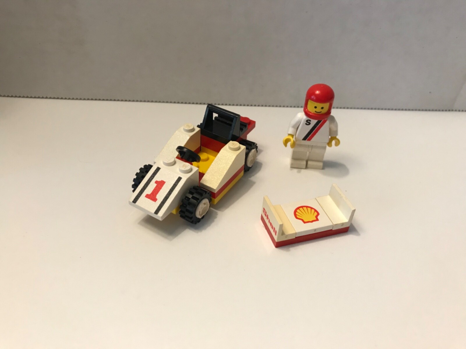 Lego Vintage Shell Race Car Driver Minifigure 6634 Shell Signs Red Helmet Ebay