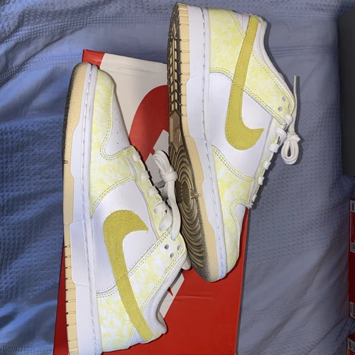 Size 8.5 - Nike Dunk OG Low Yellow Strike W