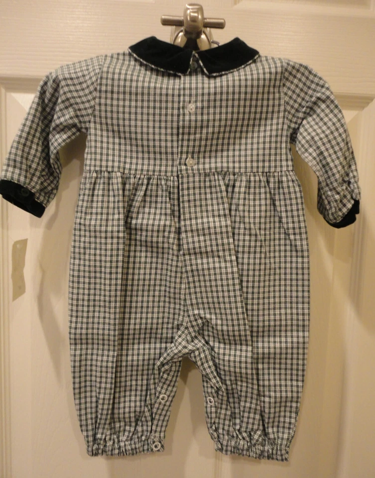 Nuevo Mameluco Niñas 3M 3mo Carriage Boutiques Navidad Vacaciones Verde/Perro Scottie Foto 3 de 4