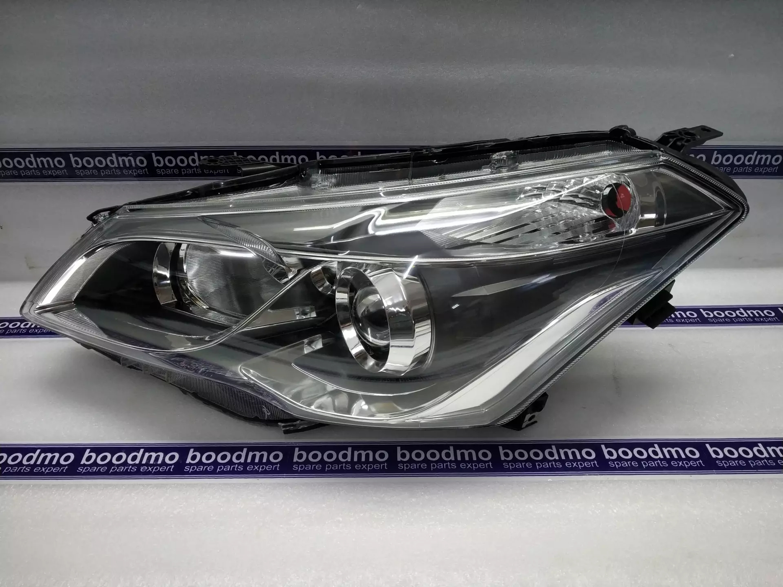 35321M79M00 Genuine Suzuki Unit Headlamp LH 35321-m79m0-0 for sale 