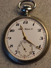 Revue  co pocket watch