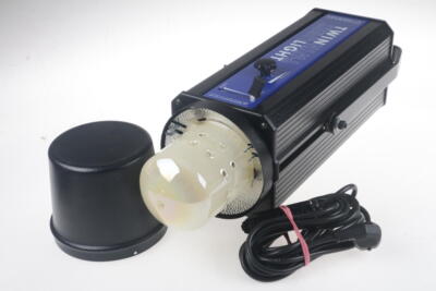 HENSEL Twin Light