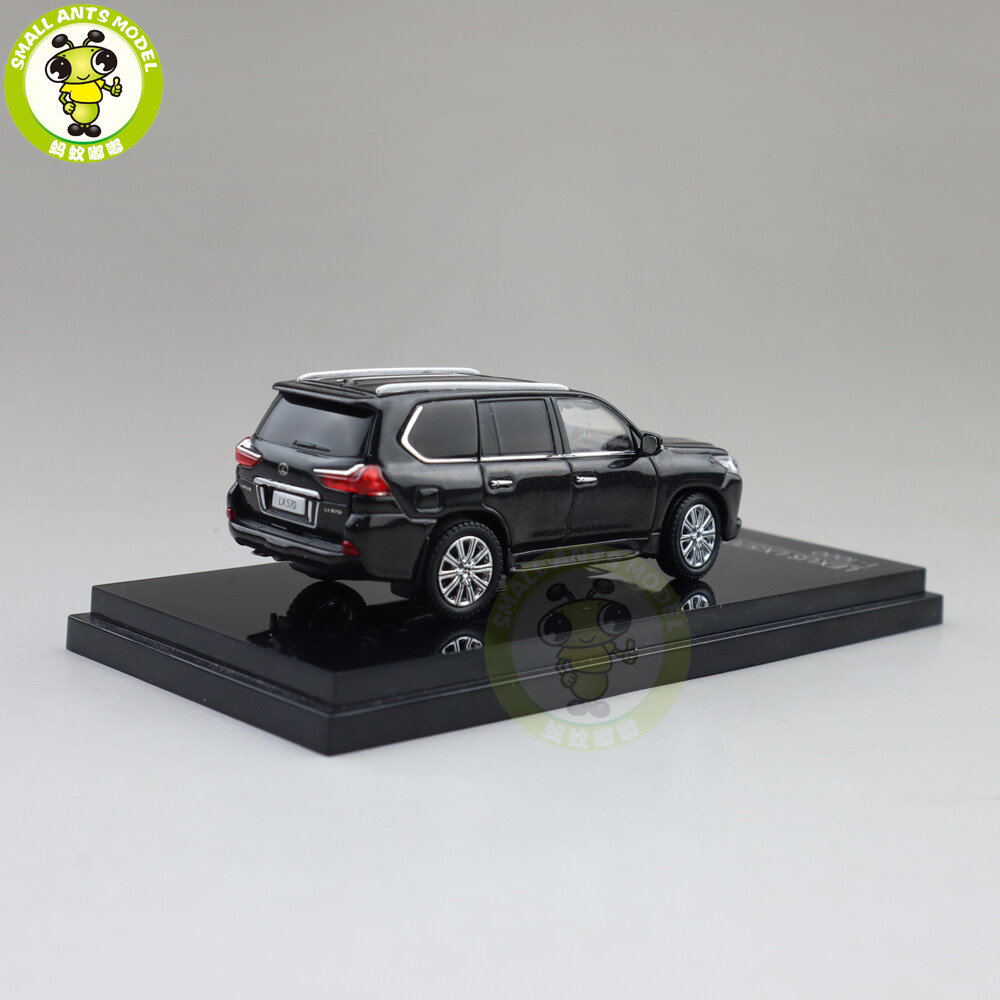 KYOSHO 京商 1/43 LEXUS レクサス LX570 REVIEW: Kyosho Lexus LX570 • DiecastSociety.com