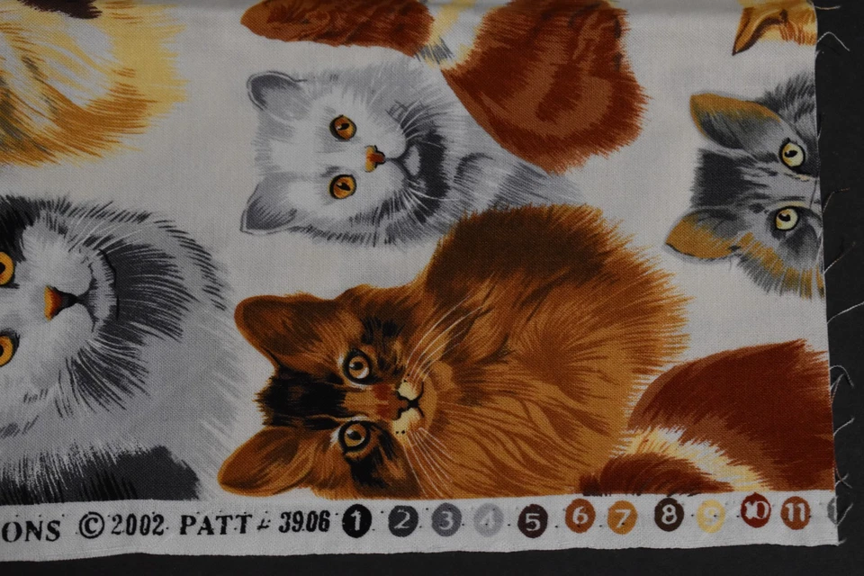 SHAMASH & SONS cotton fabric PATT # 3906 Cats on Cream FELINE 1/2 Yard X 45" - Image 3 of 4