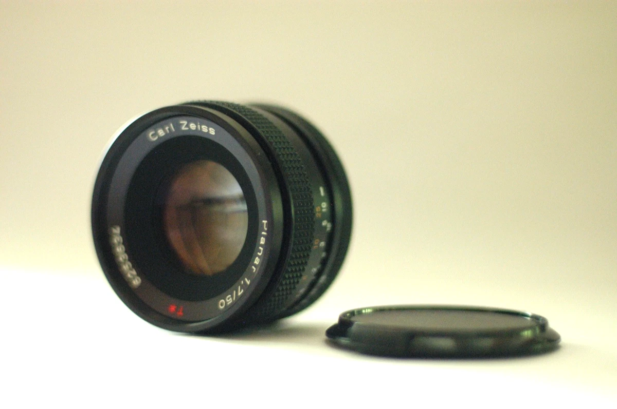 ZEISS Planar T* Camera Lenses 50mm Focal f/1.7 Maximum Aperture