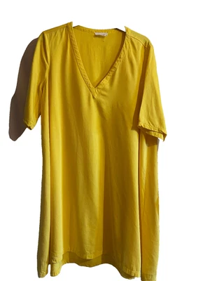 AMERICAN VINTAGE robe jaune manches courtes taille M ou 38 / 40 - Photo 1/3