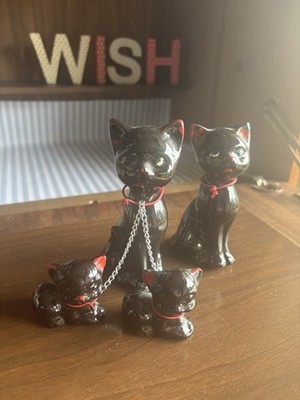 Vintage Redware Keramik Katze/n und Kätzchen schwarz und rot Kette Kitsch Hexe